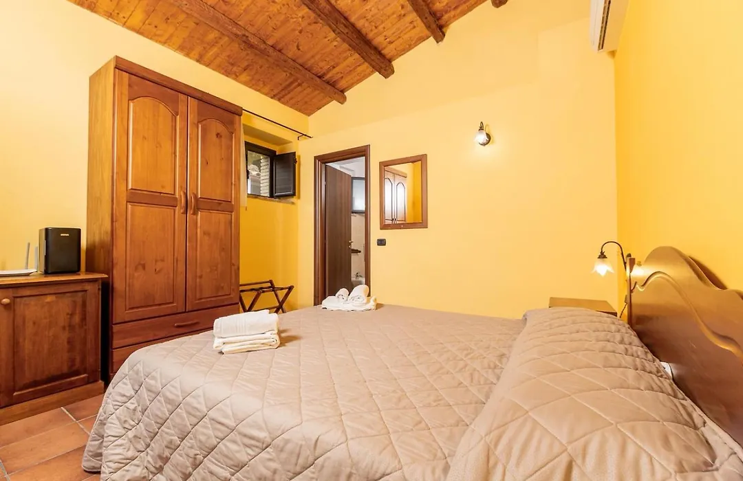 Agriturismo Russa Belladonna-1